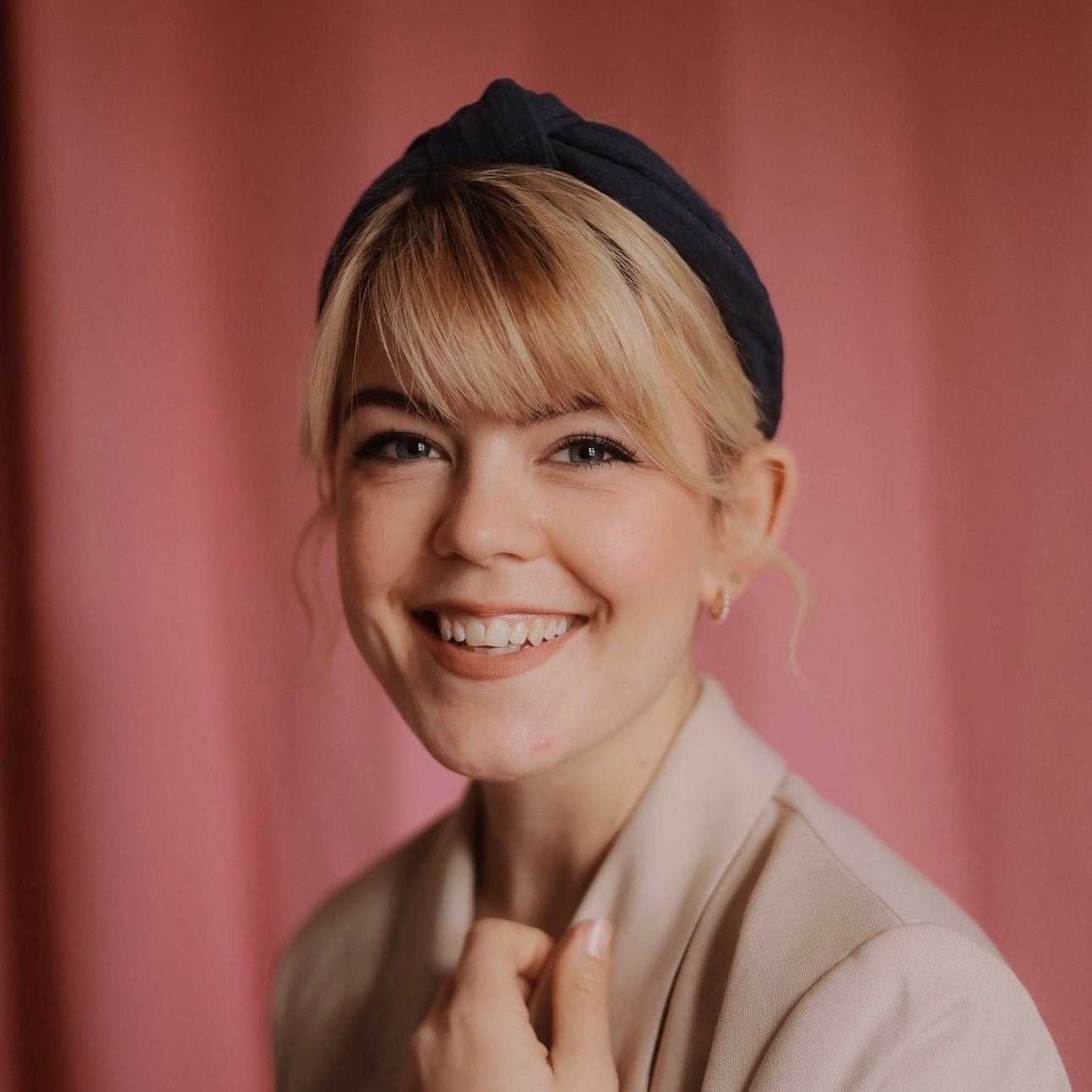 Lilly - Dunkelblau