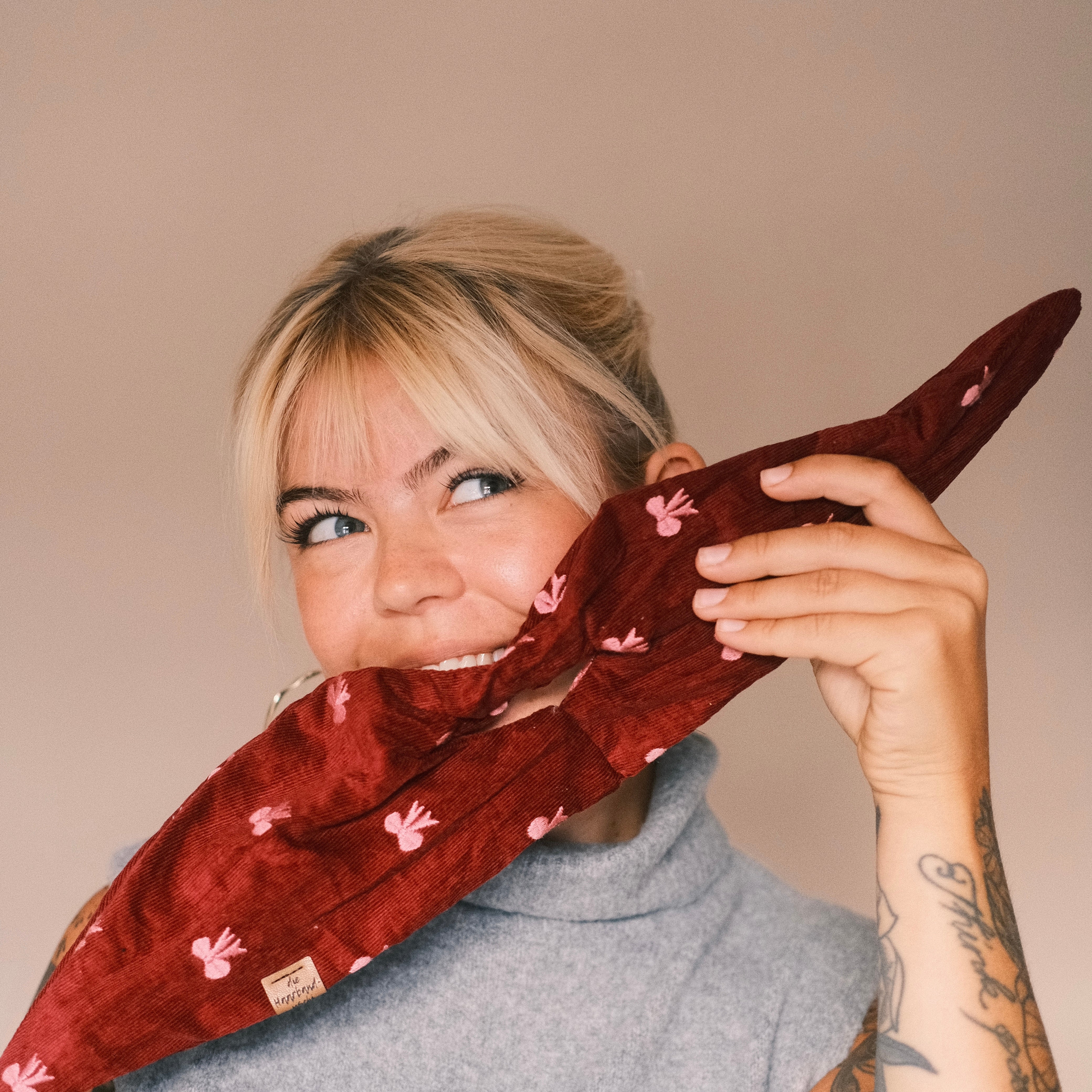 Dutti -Feincord Schleife Rot