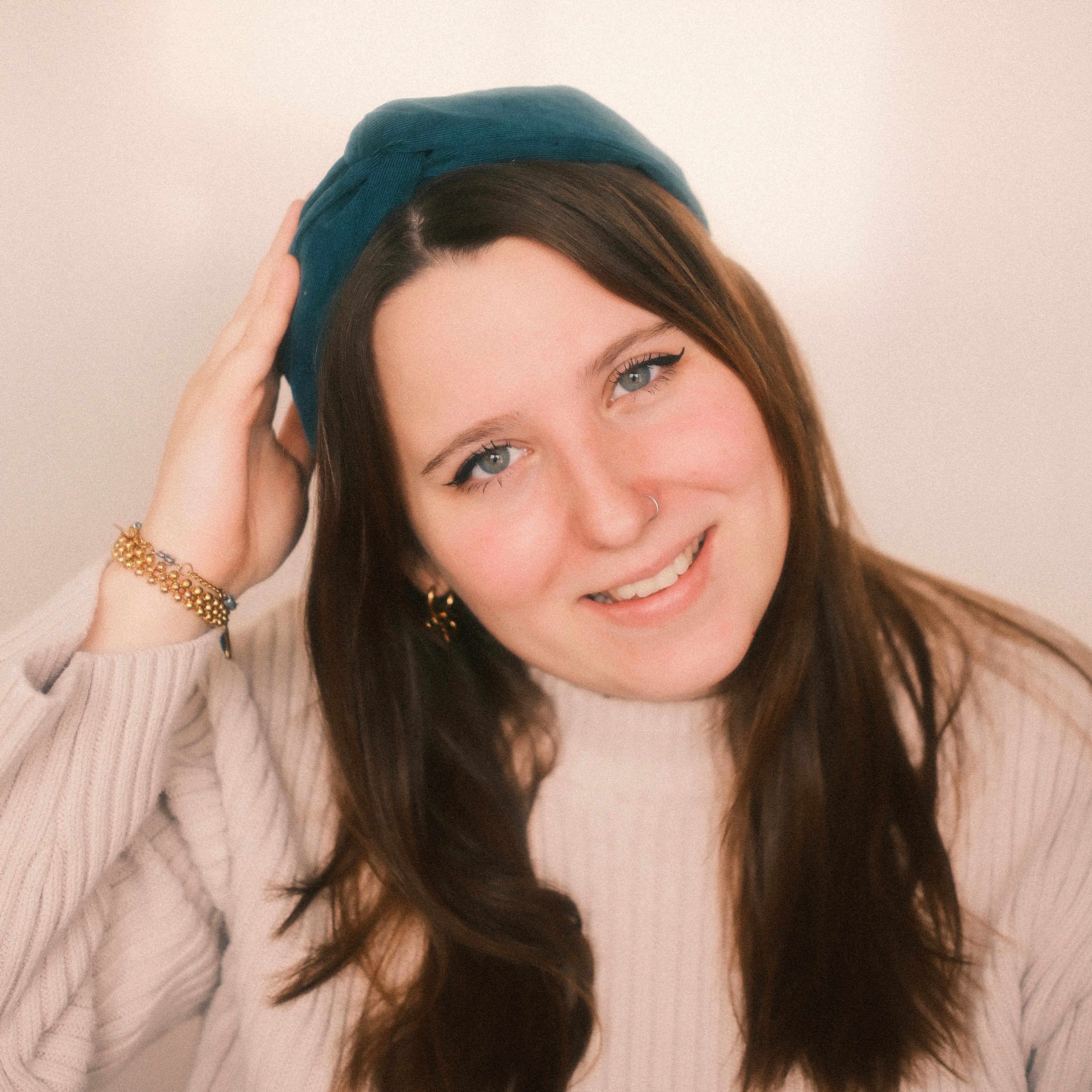 Viky Haarreif - Feincord Petrol