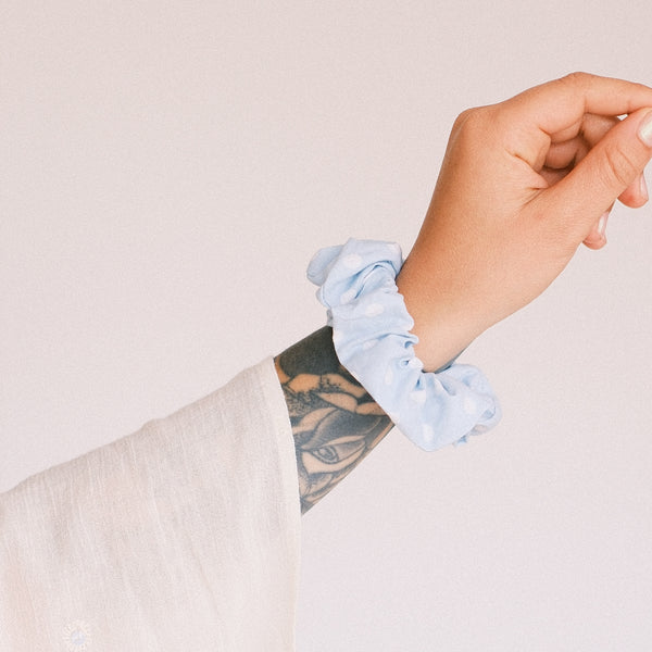 Scrunchie - Dots Hellblau