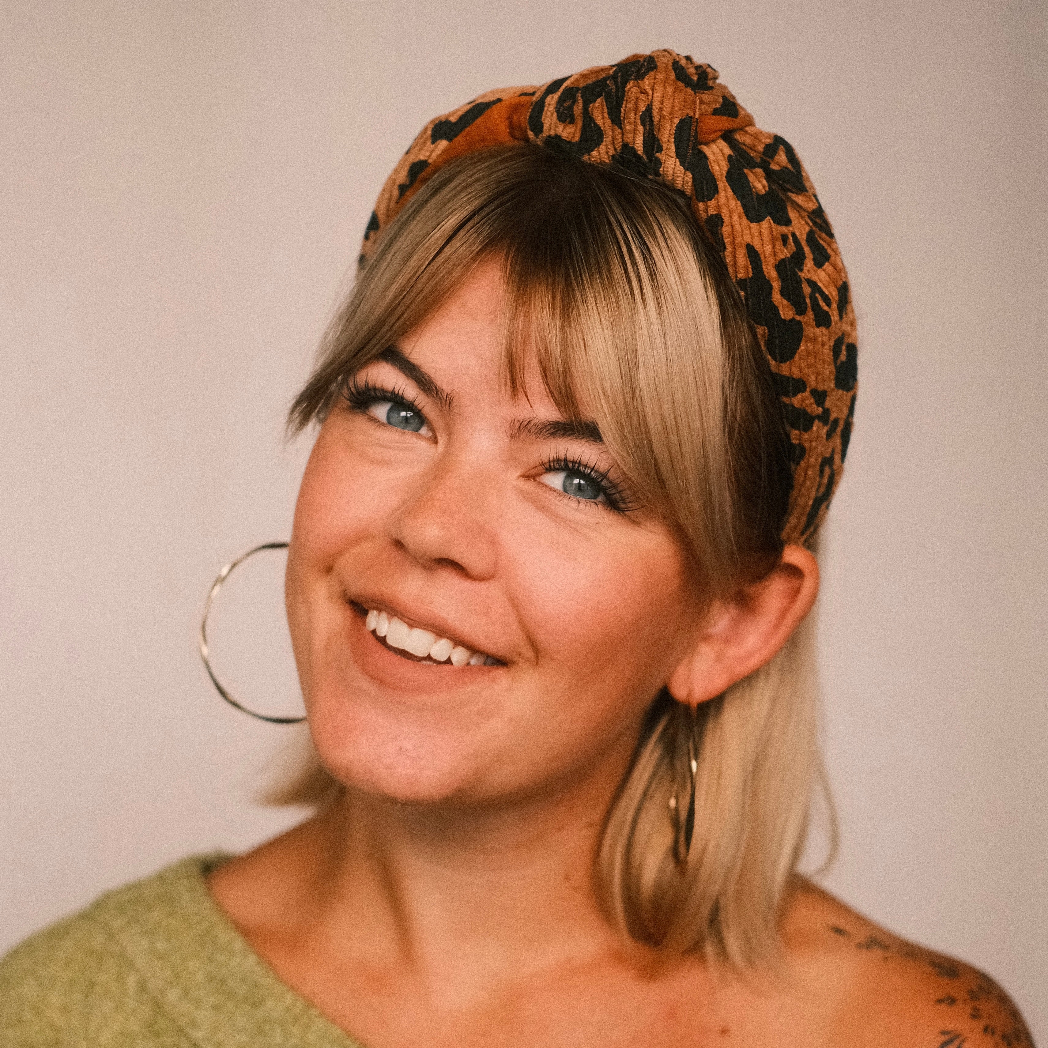 Frieda - Cord Leo Camel