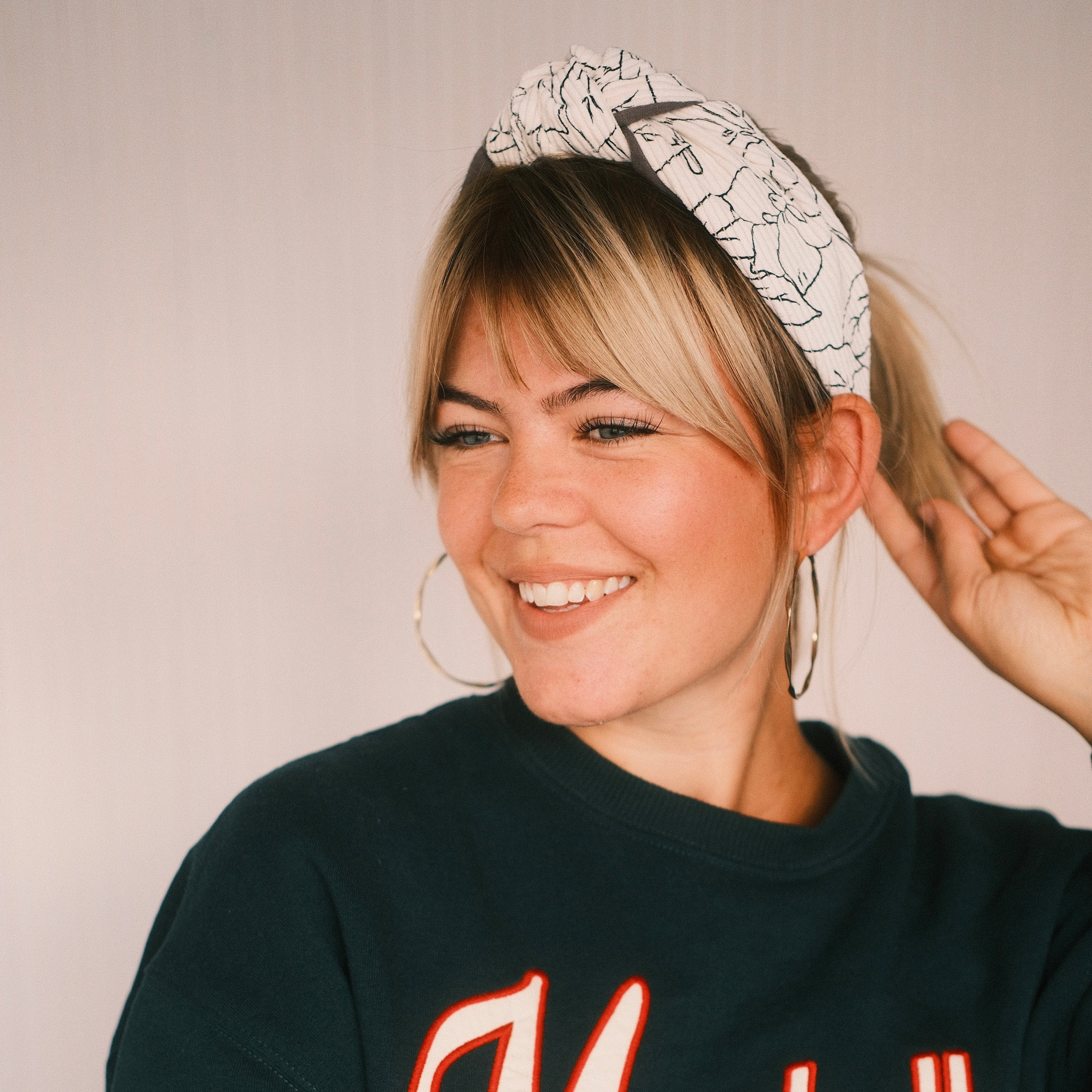 Frieda - Cord Blume Weiß