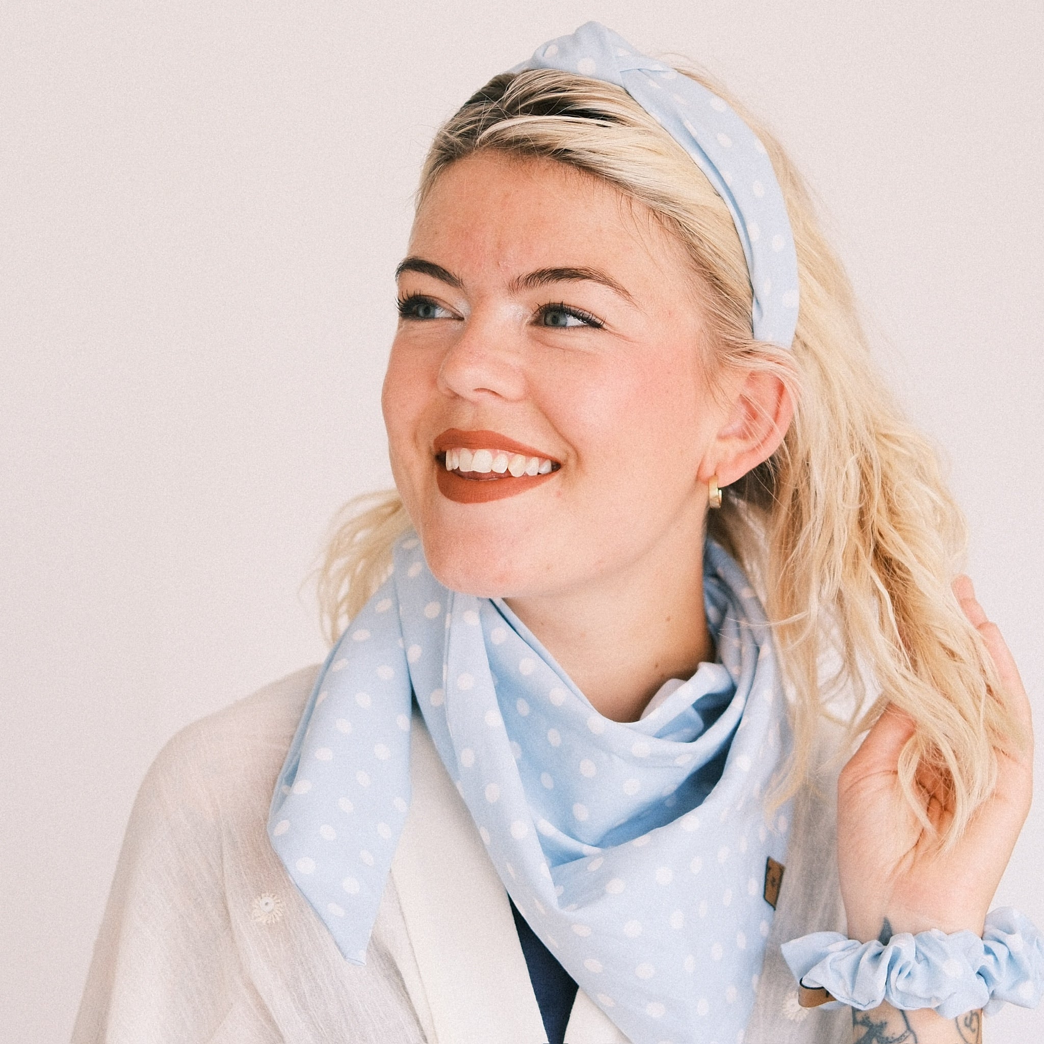 Katharina - Dots Hellblau