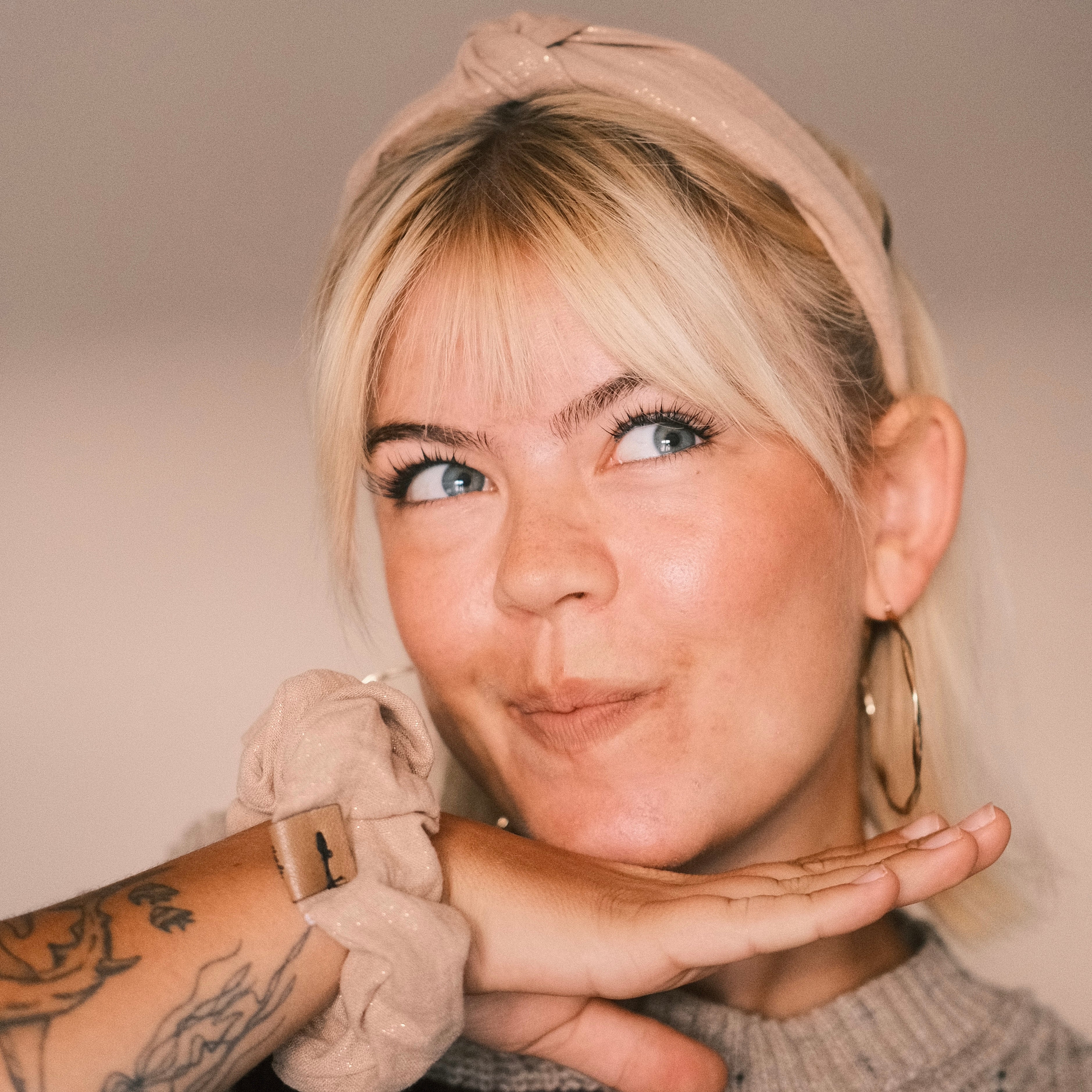 Lilly - Glitzer Beige