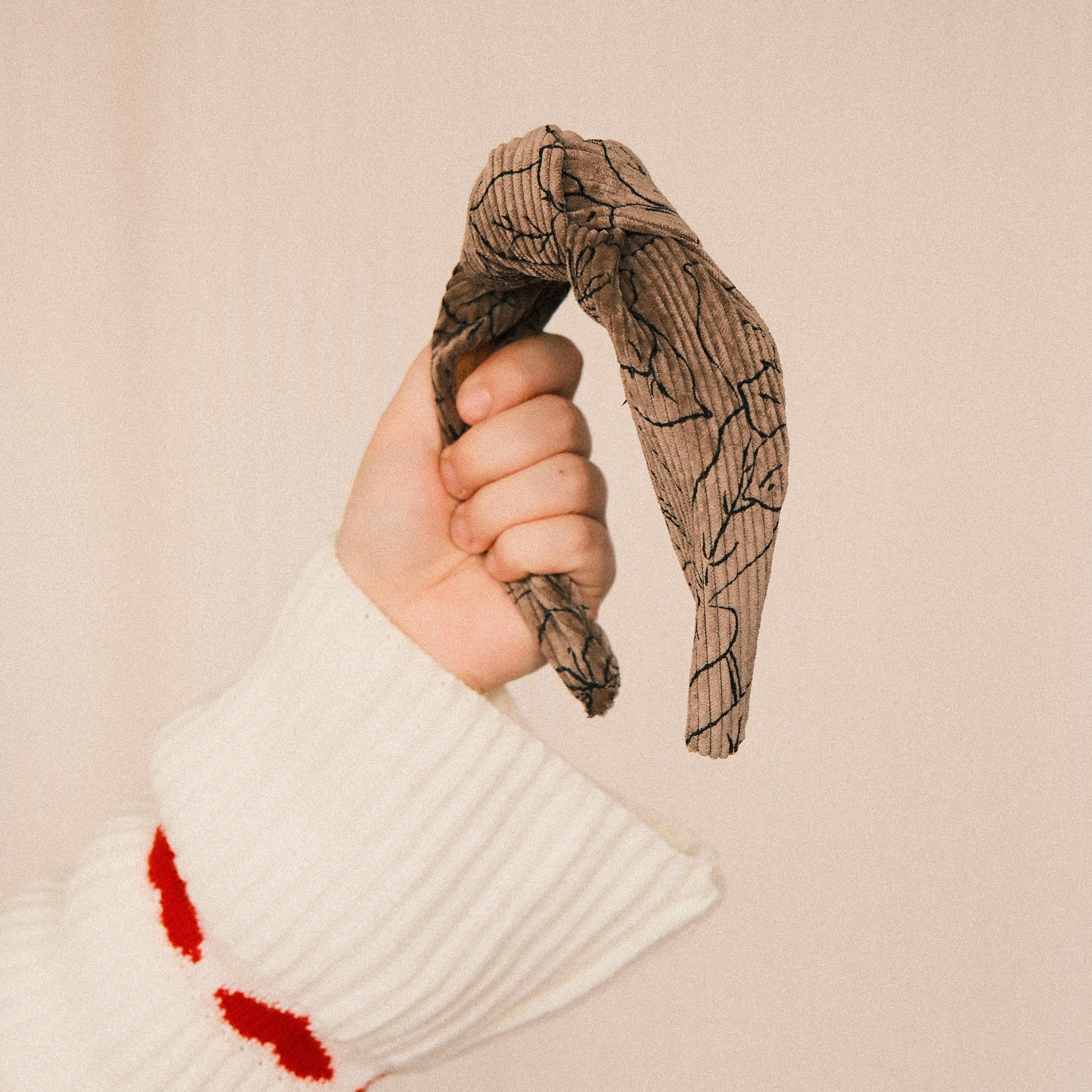 Leyla - Cord Blume Taupe