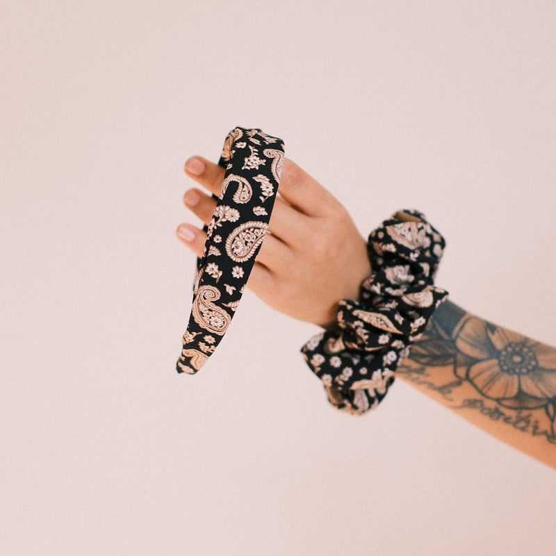 Anne - Vintage Paisley Schwarz
