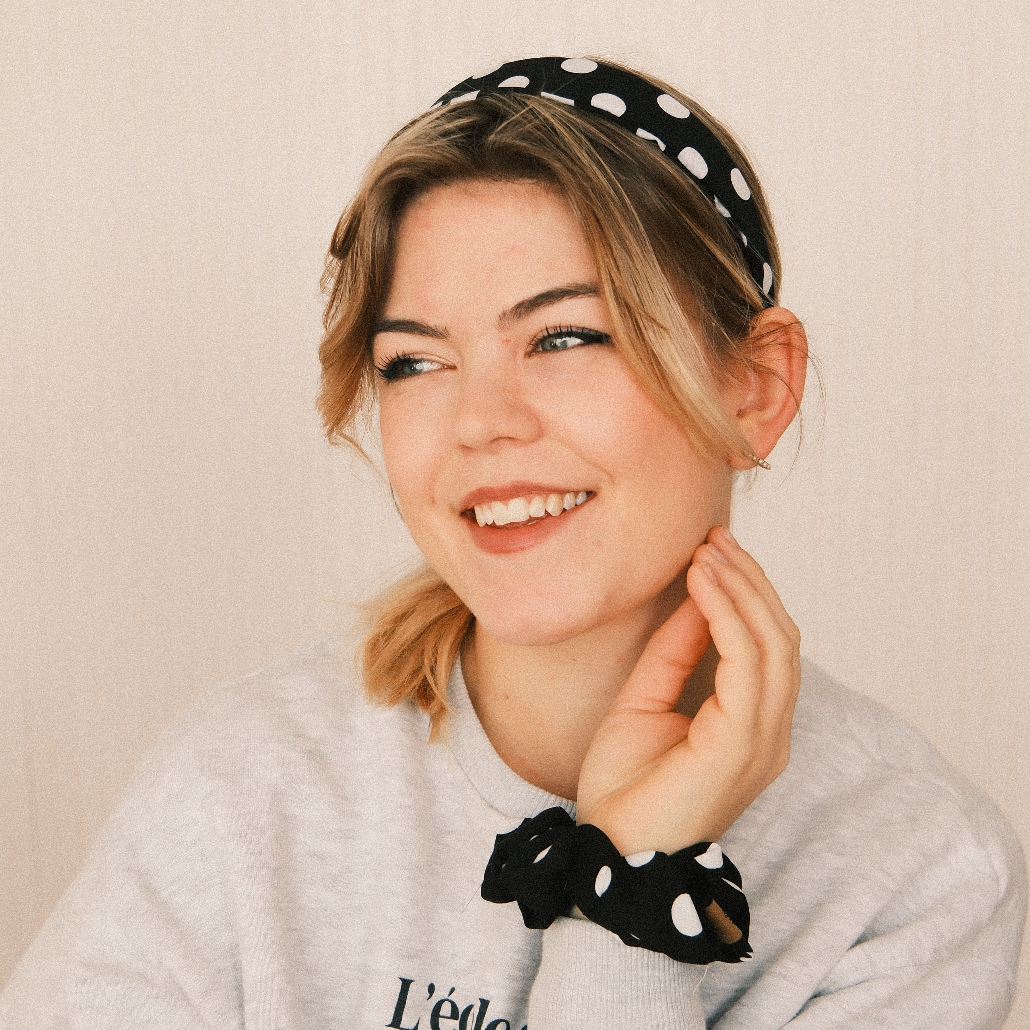 Anne - Polka Dots Schwarz