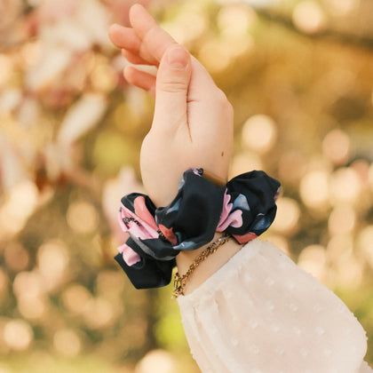 Scrunchie - Blumen Dunkelblau
