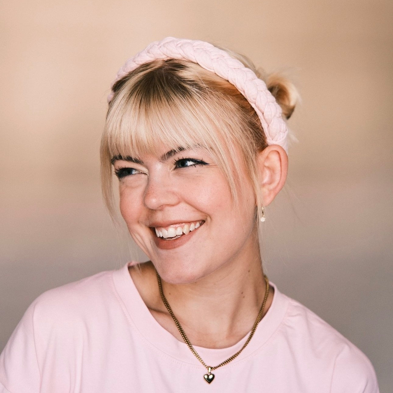 Carlotta - Hellrosa