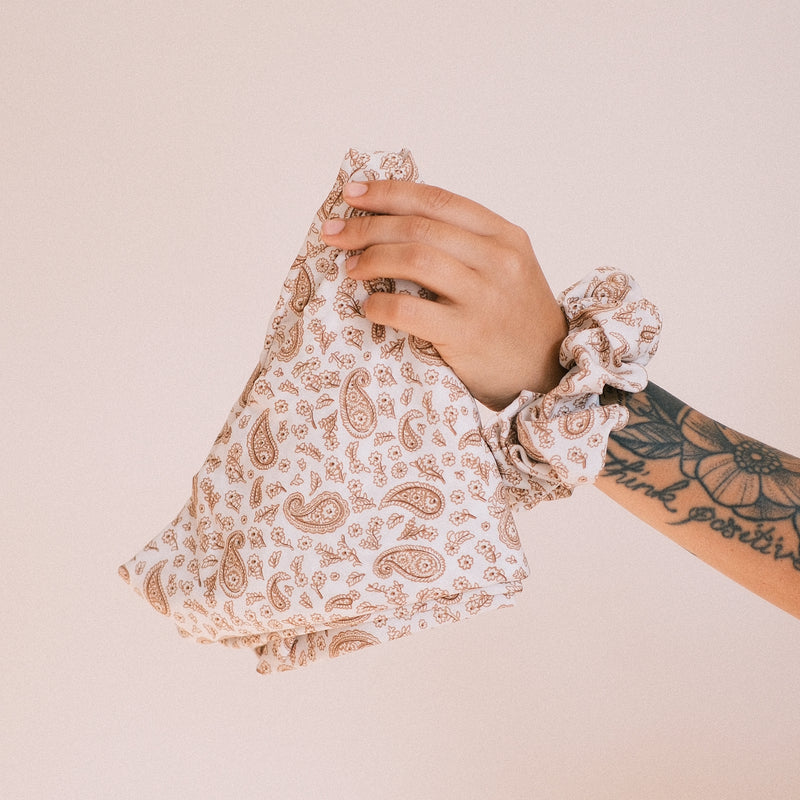 XXL Dreieckstuch - Vintage Paisley Weiß