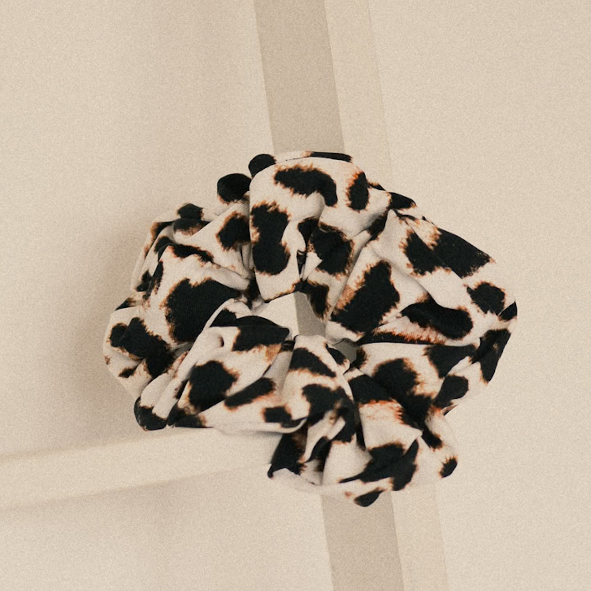 Big Scrunchie - „Oh Leo"