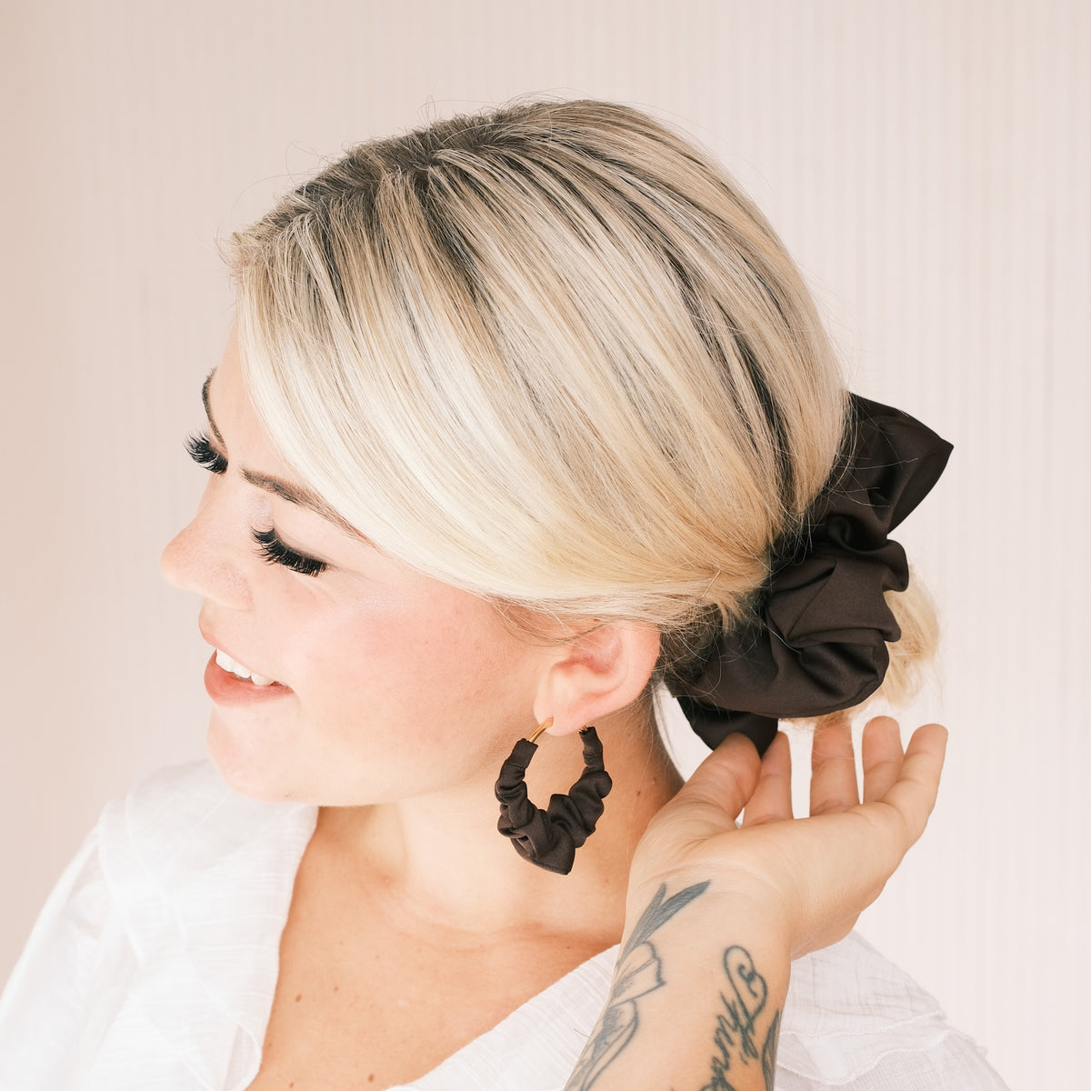 Big Scrunchie - Satin Chocolat Brown