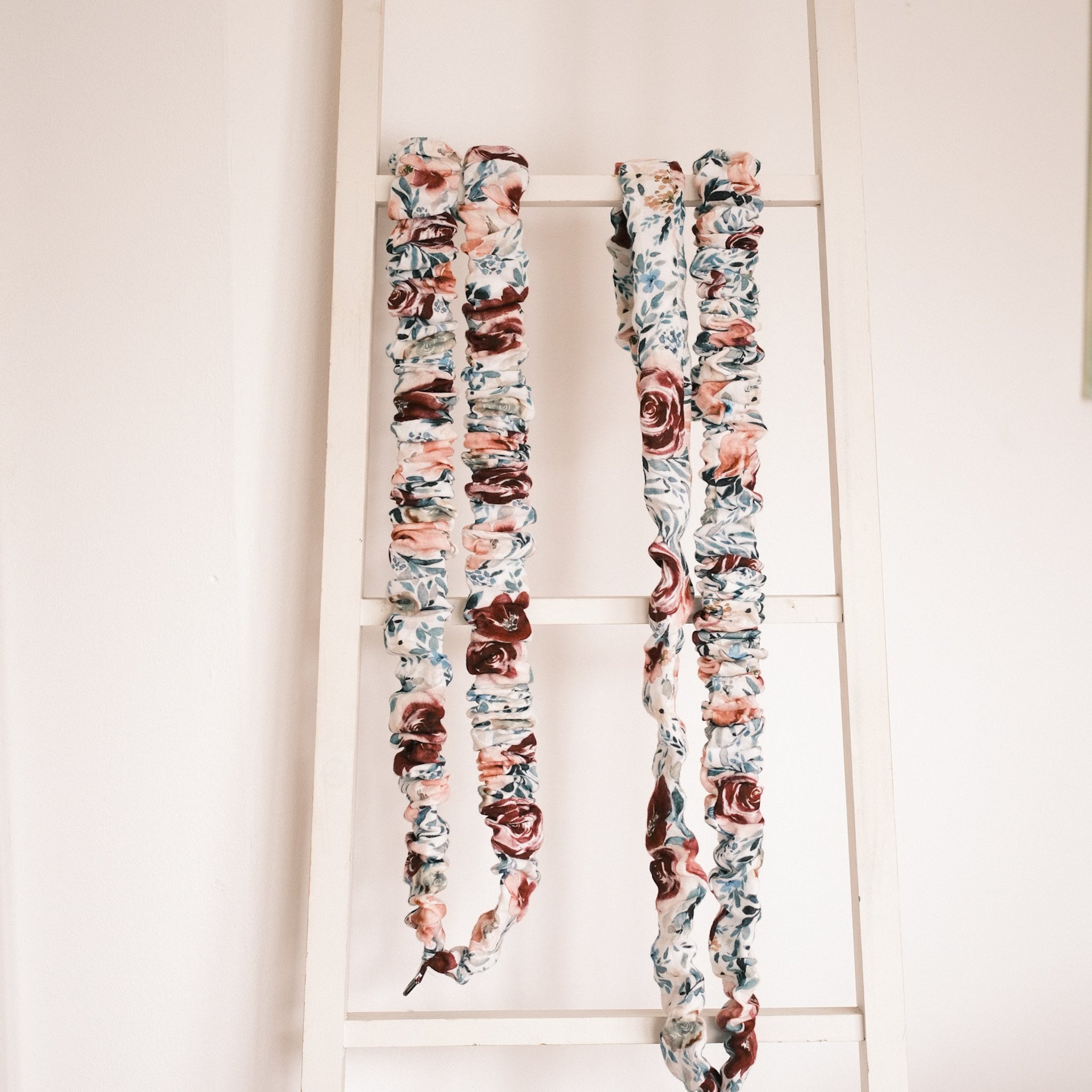 Handykette - Musselin Rosen