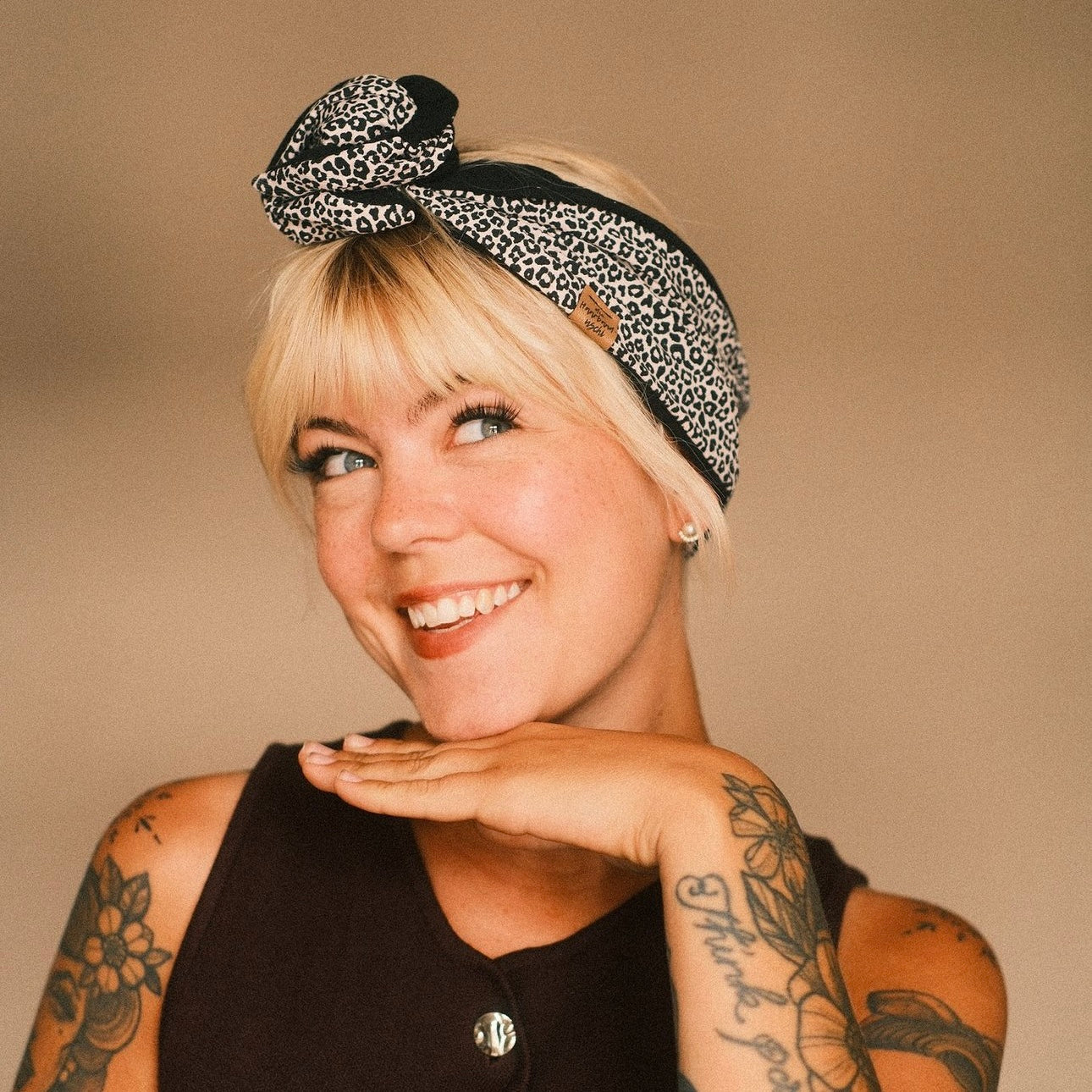 Parla Kids Shirt & Hose Schwarzes Langarm Oberteil, Schlaghose Und Haarband Im Leopardenmuster 3 Tlg Hose Shirt Und Haarband S0oco04z