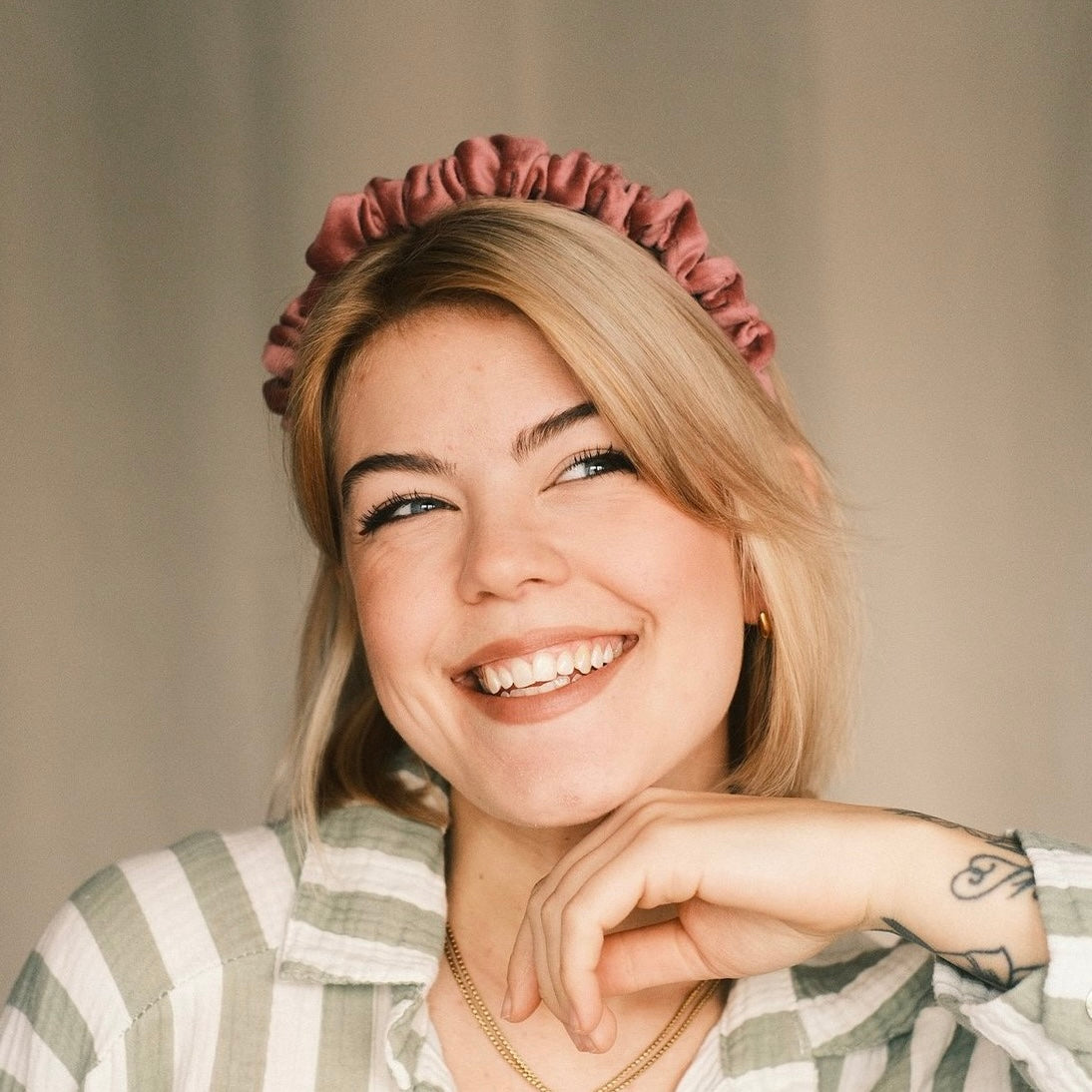 Hilde - softpink Haarreif gerafft