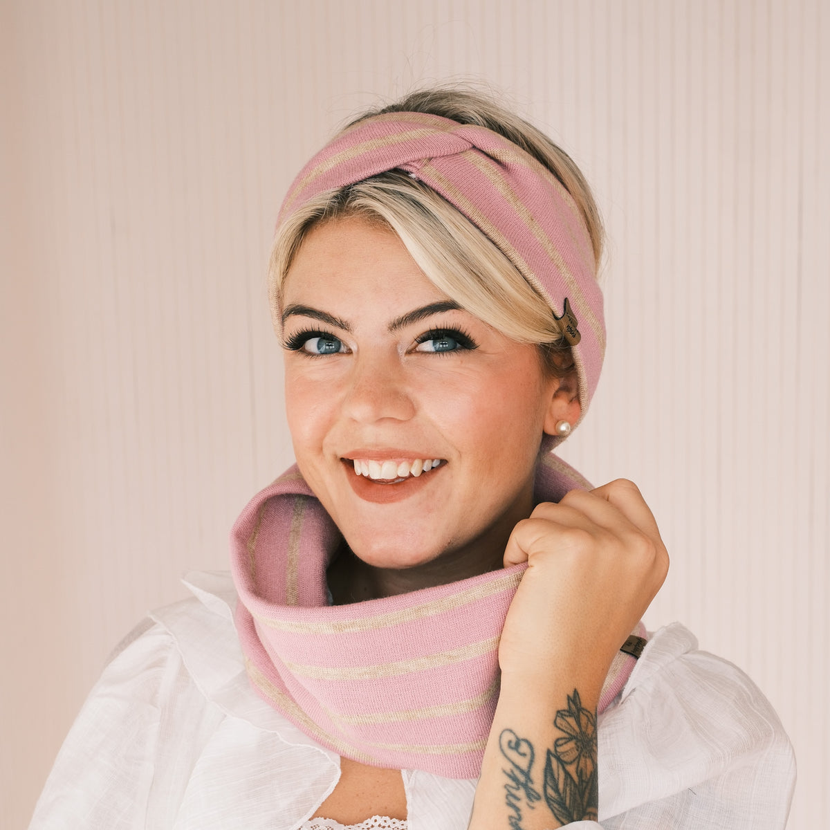 Loop - Strick Streifen Rosa