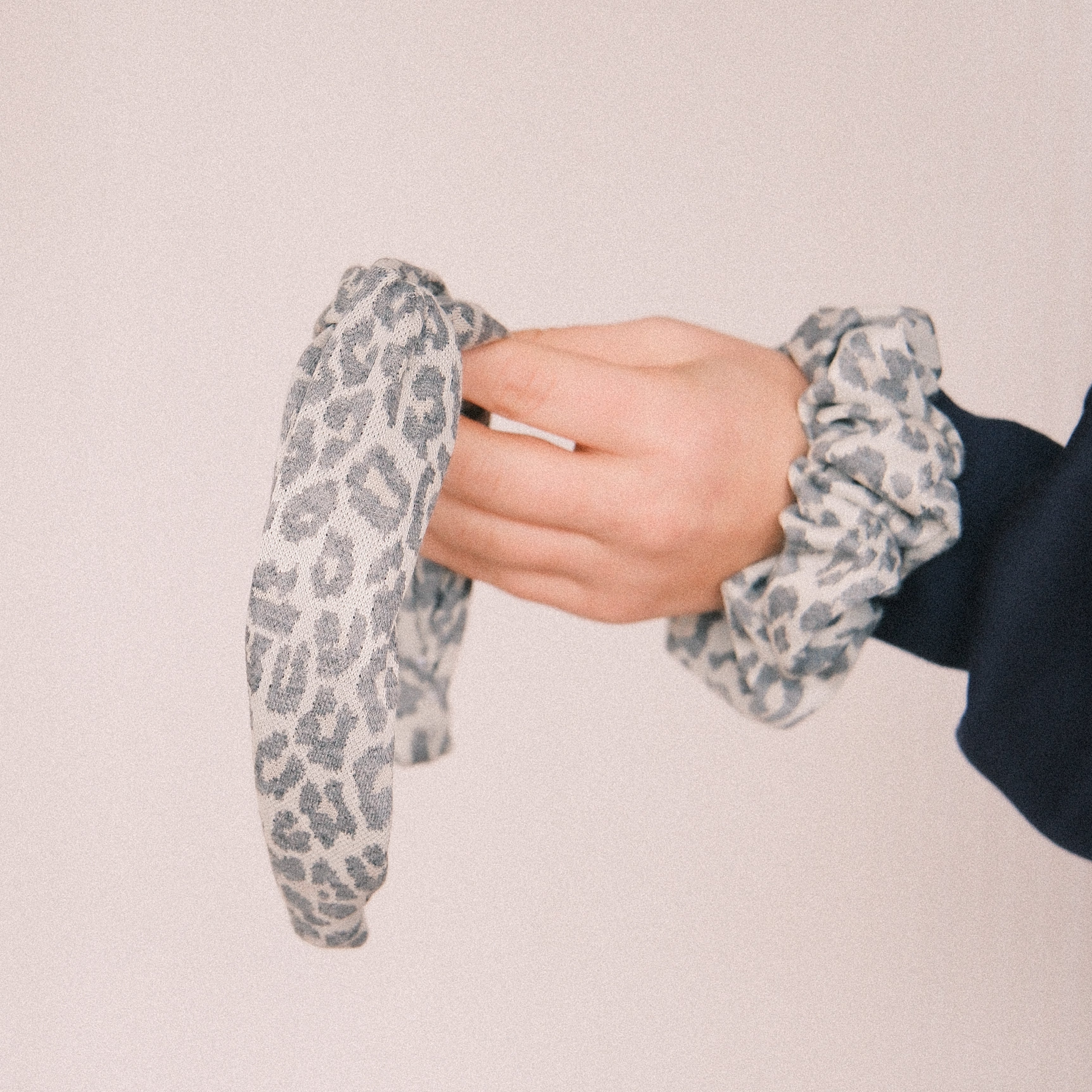 Viky - Strick Leo Grau