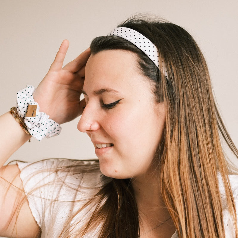 Scrunchie - Polka Dots Mini Weiß
