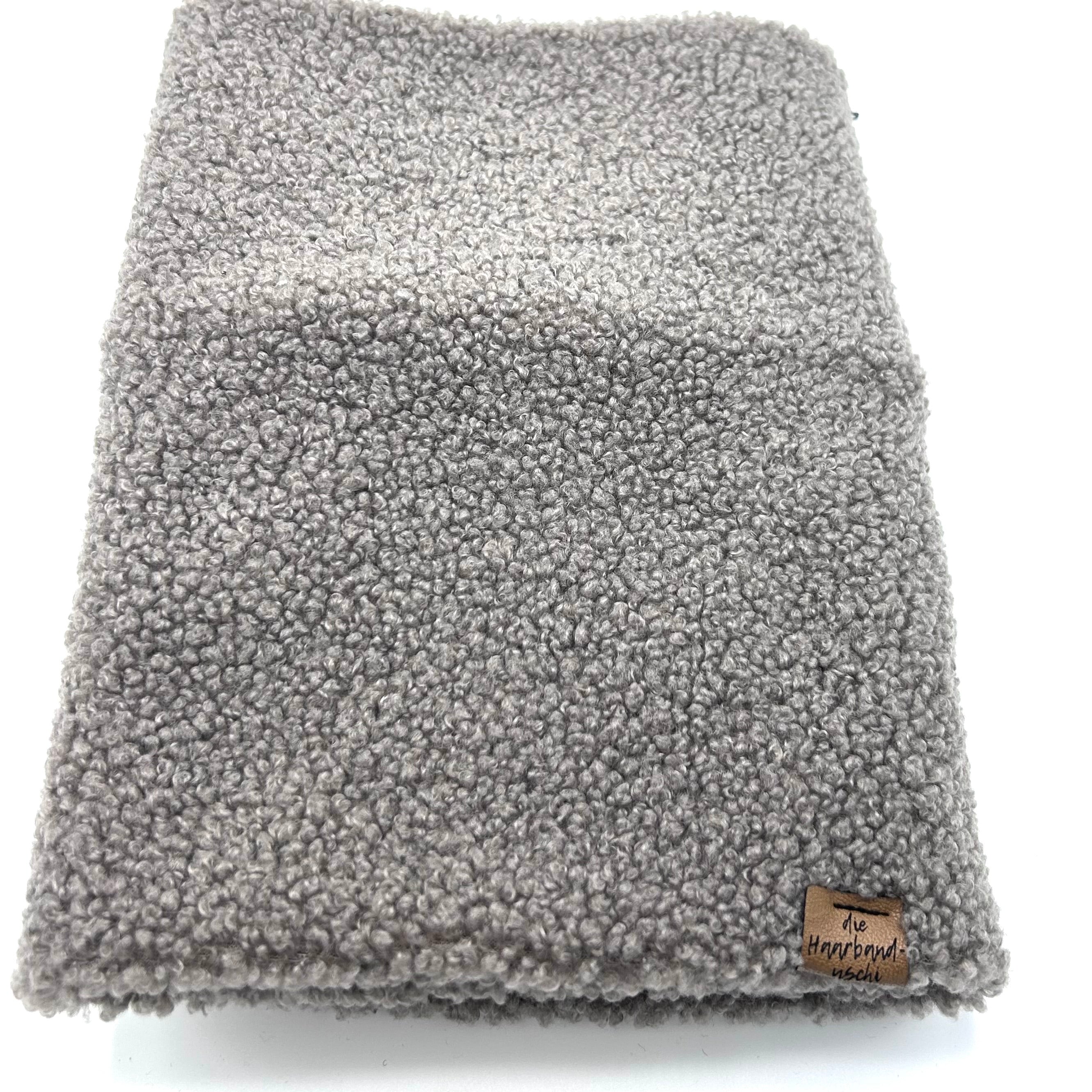 Loop - Teddy Salbei Grau