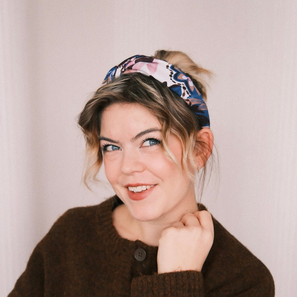 Fritzi -Blütenpoesie Dunkel