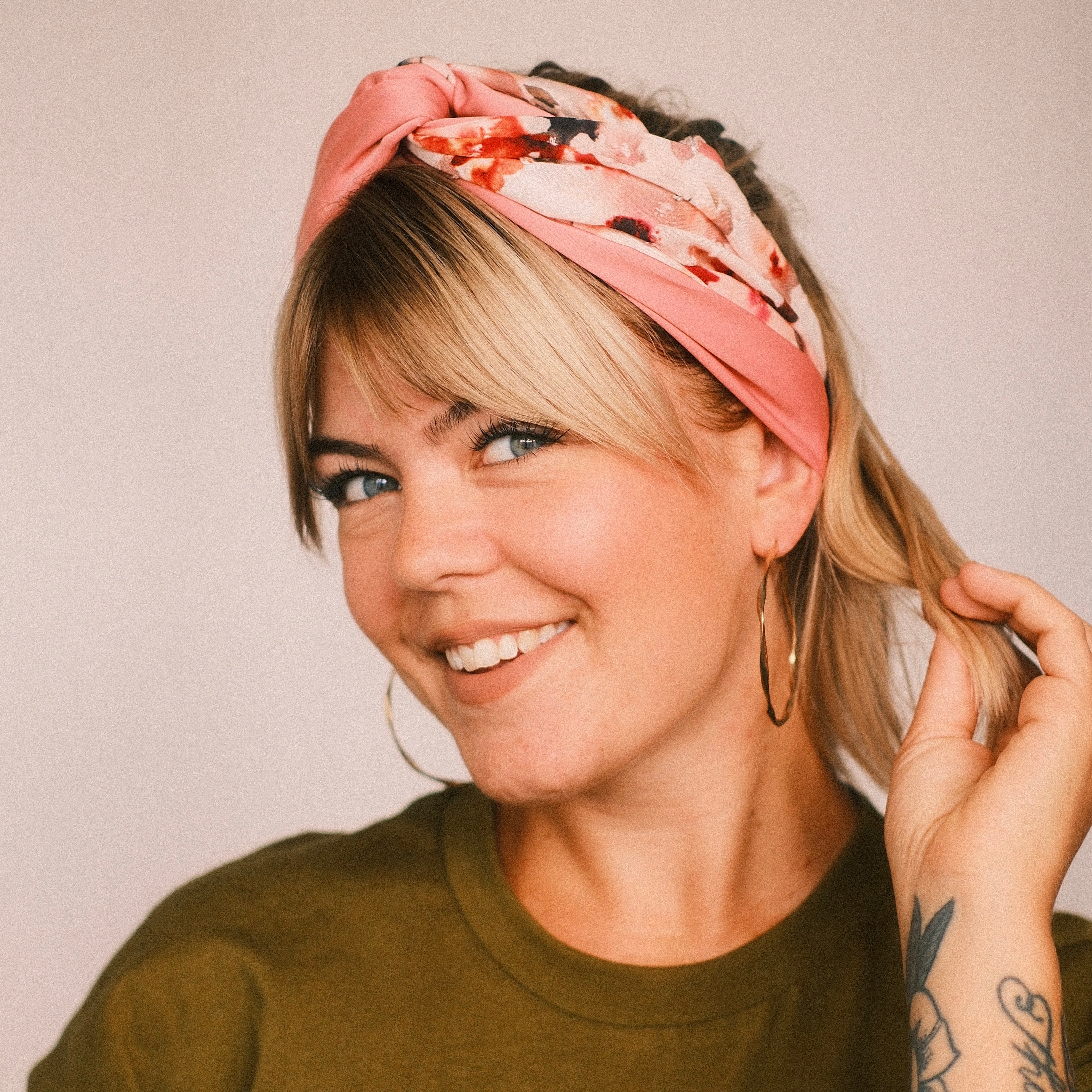 Drahthaarband 2 Seiten - Blumen/apricot