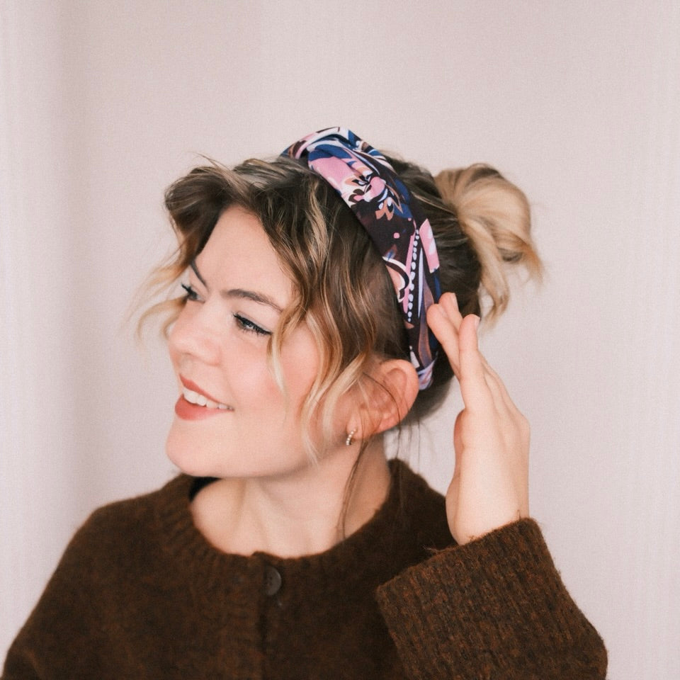 Fritzi -Blütenpoesie Dunkel