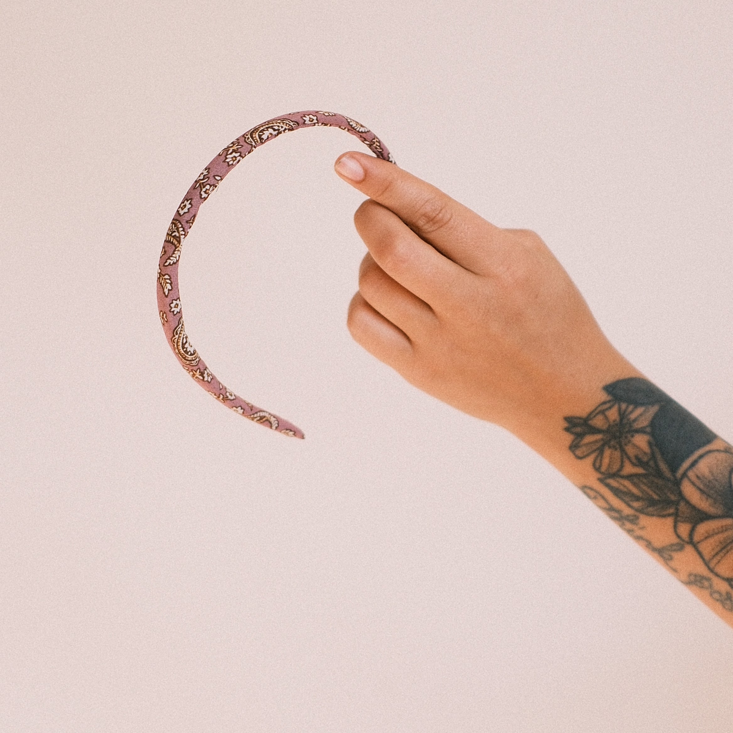 Lina - Vintage Paisley Mauve