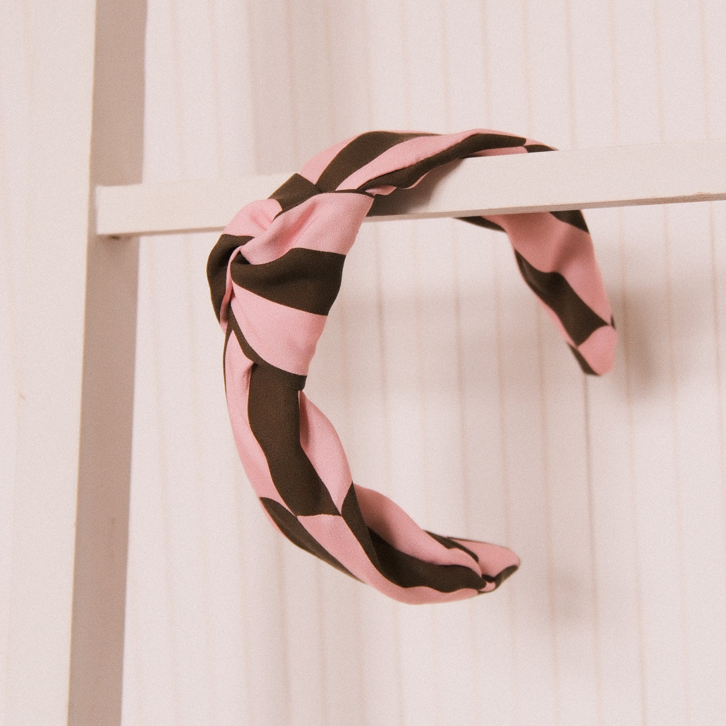 Katharina - Candy Lines Olive