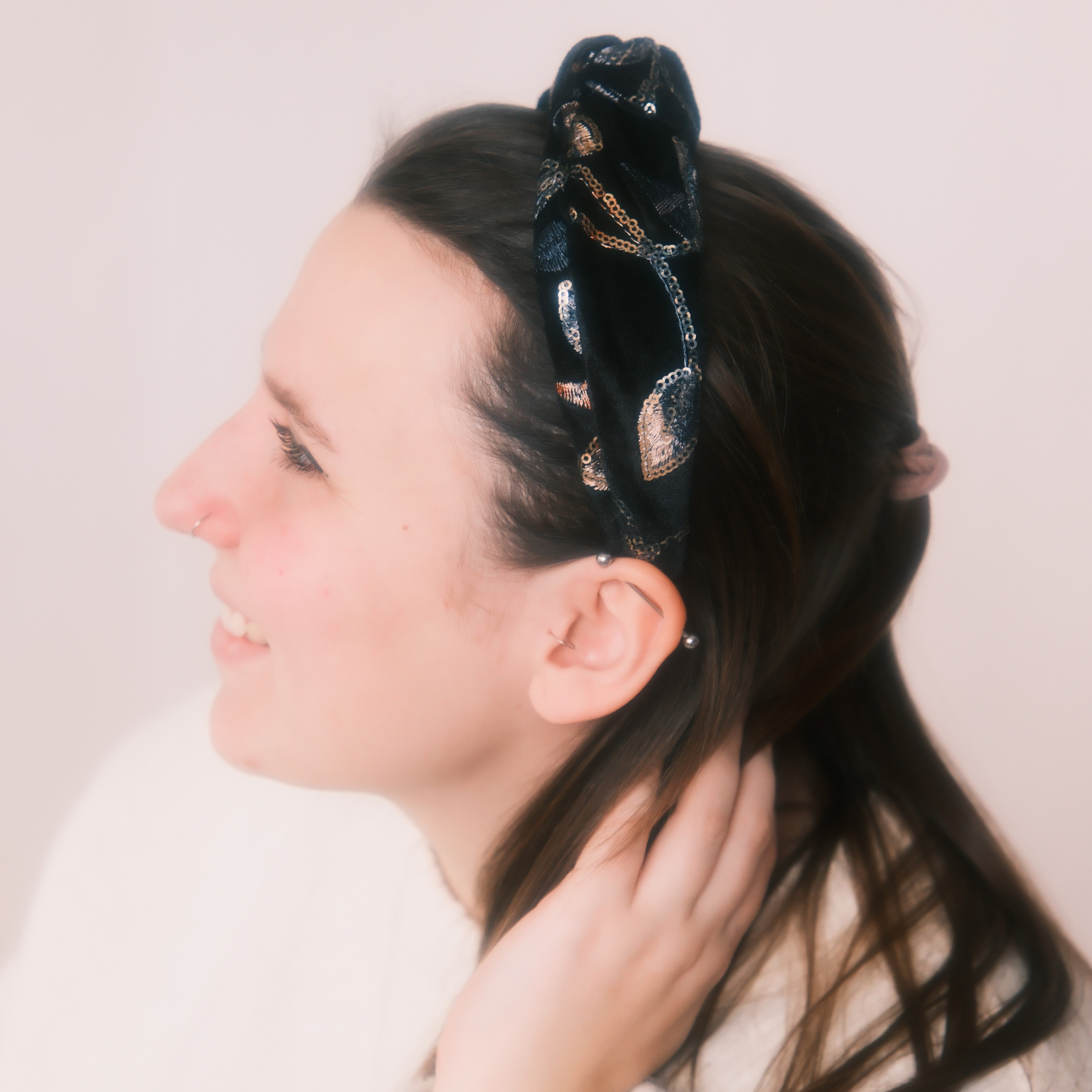 Leyla Pailletten Blumenmuster