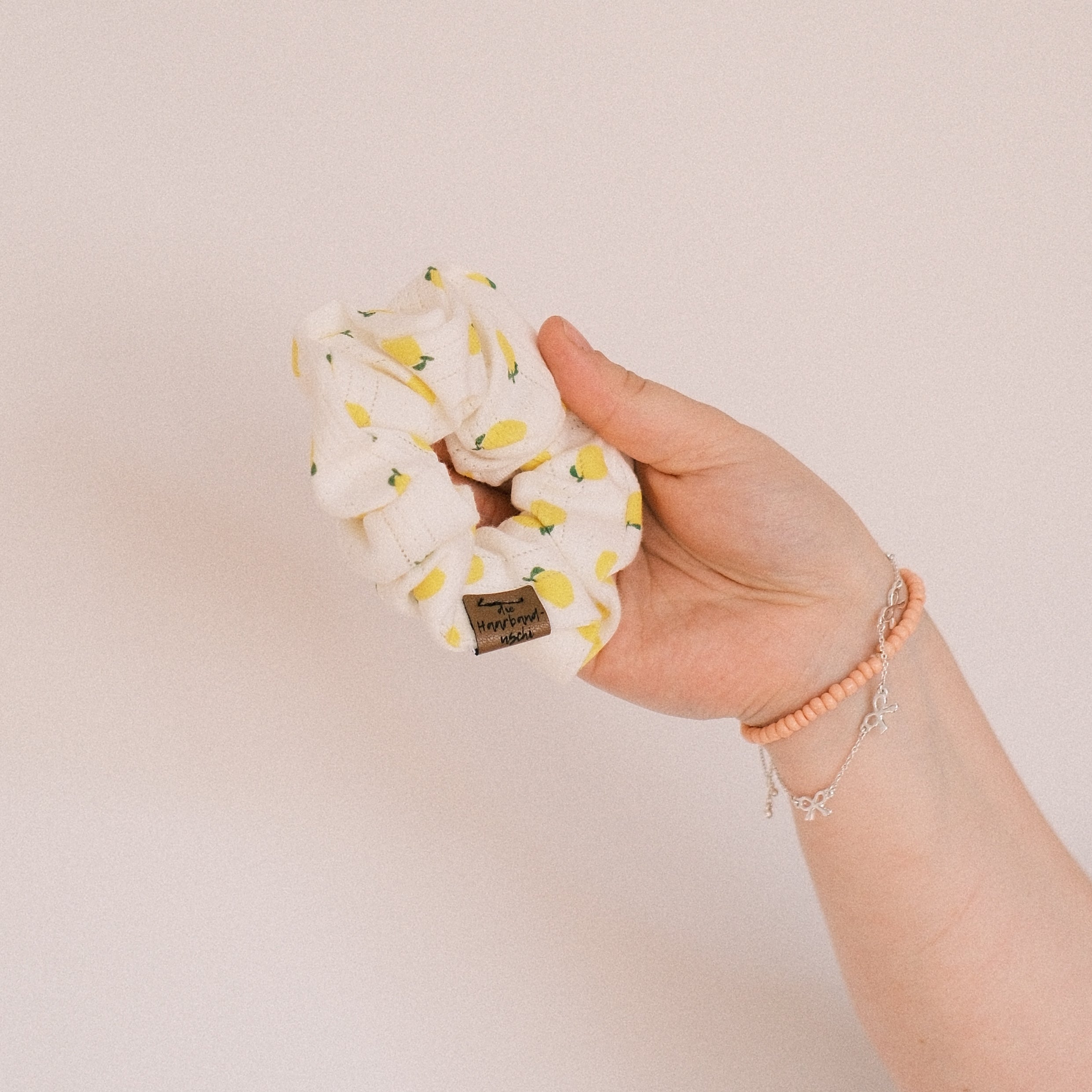 Scrunchie - Lemon Kiss