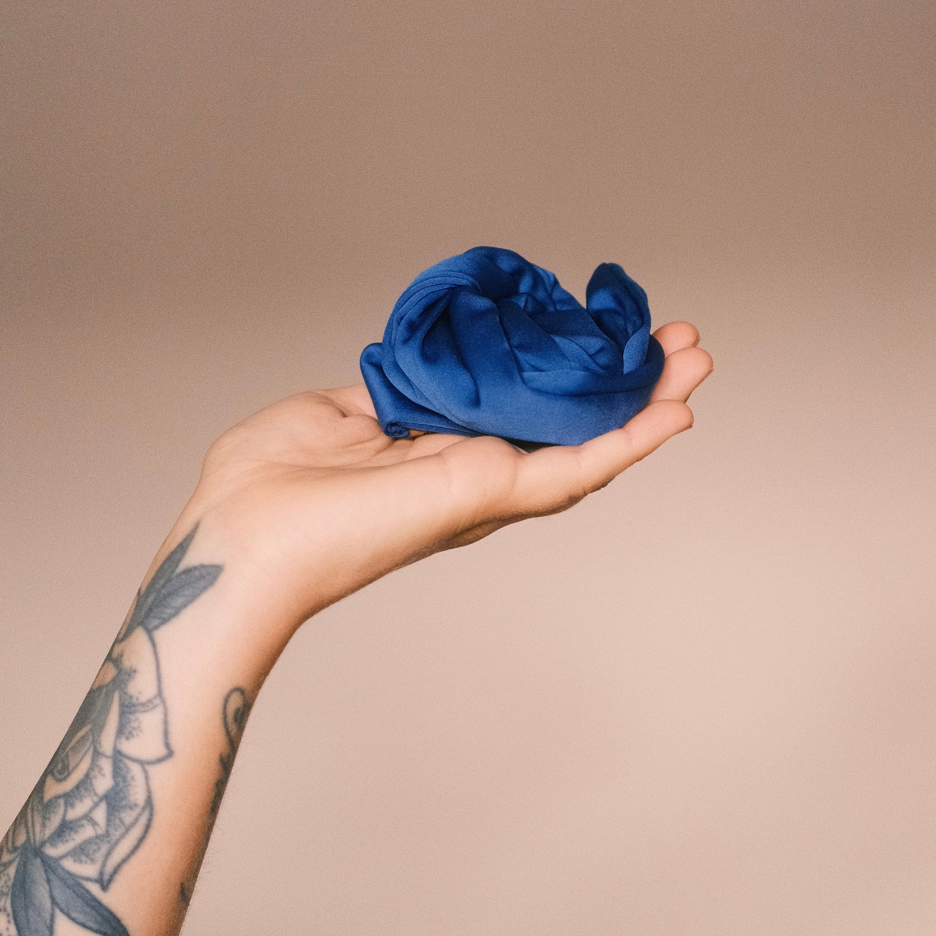 Dutti - Satin Blau