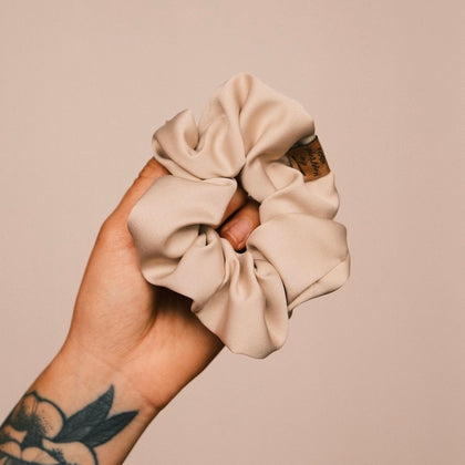 Scrunchie Satin Beige