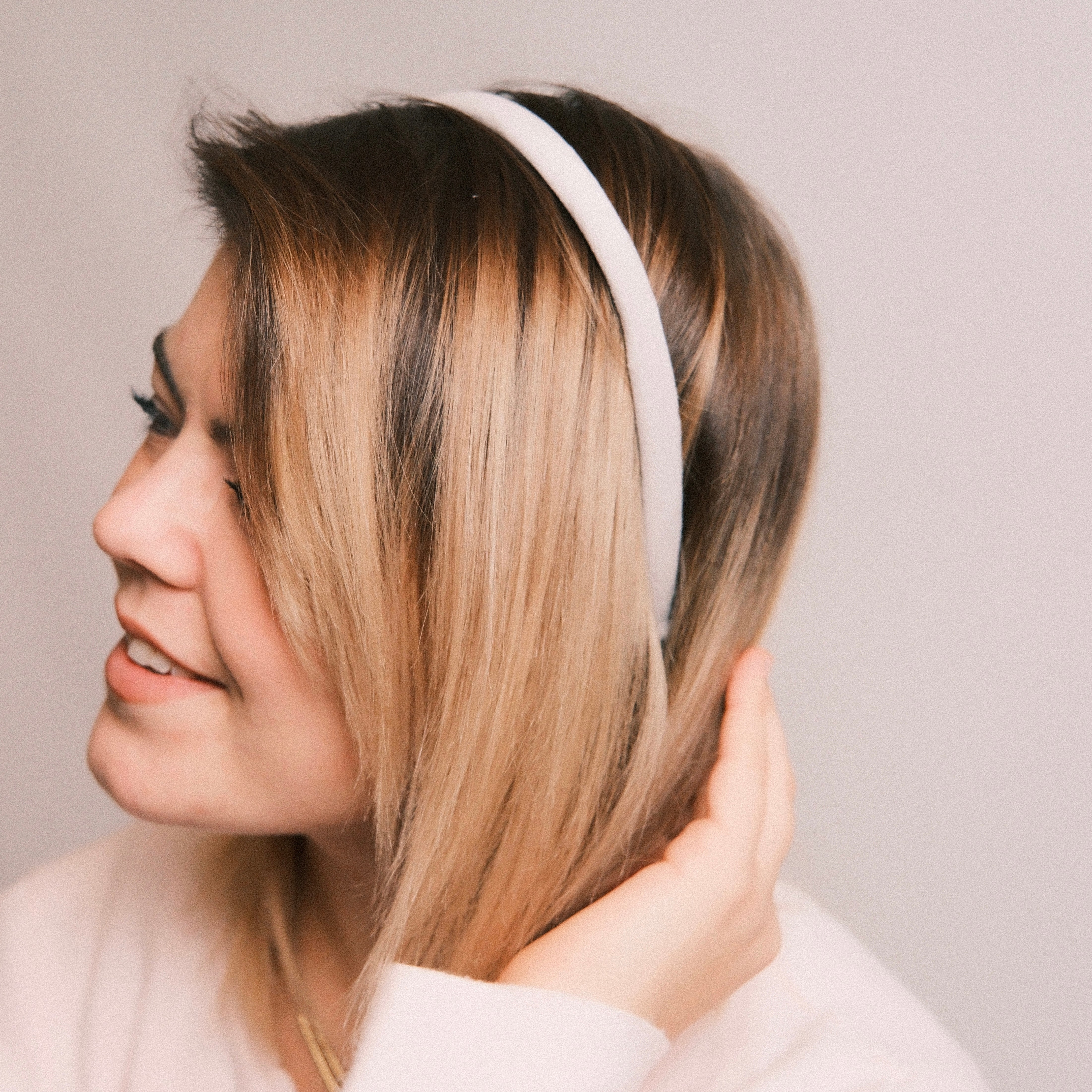 Lina - Samt Hellgrau