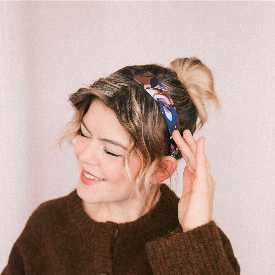 Anne - Blütenpoesie Dunkel