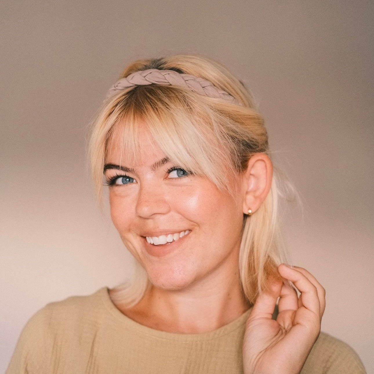 Haarband geflochten beige
