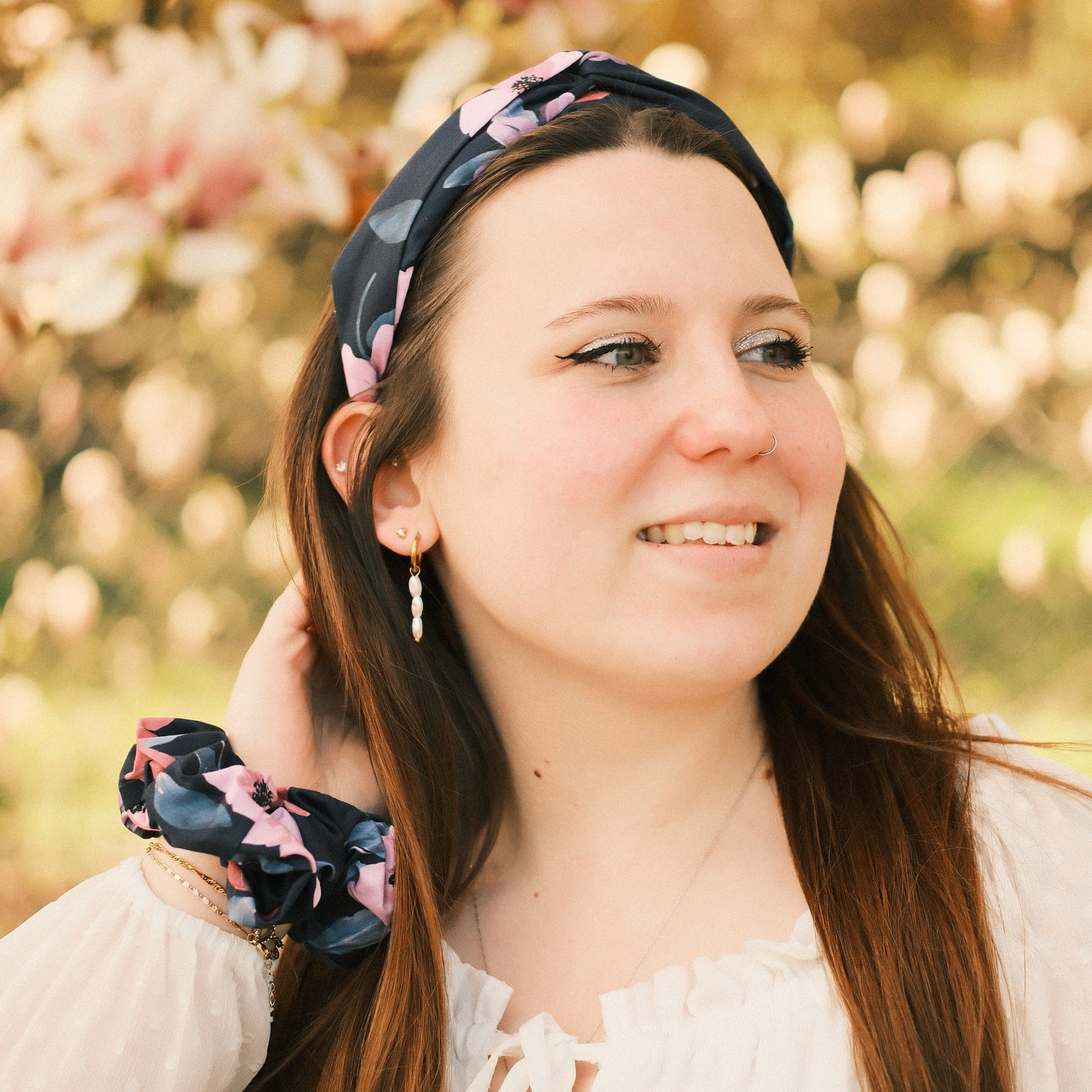 Viky - Blumen Dunkelblau