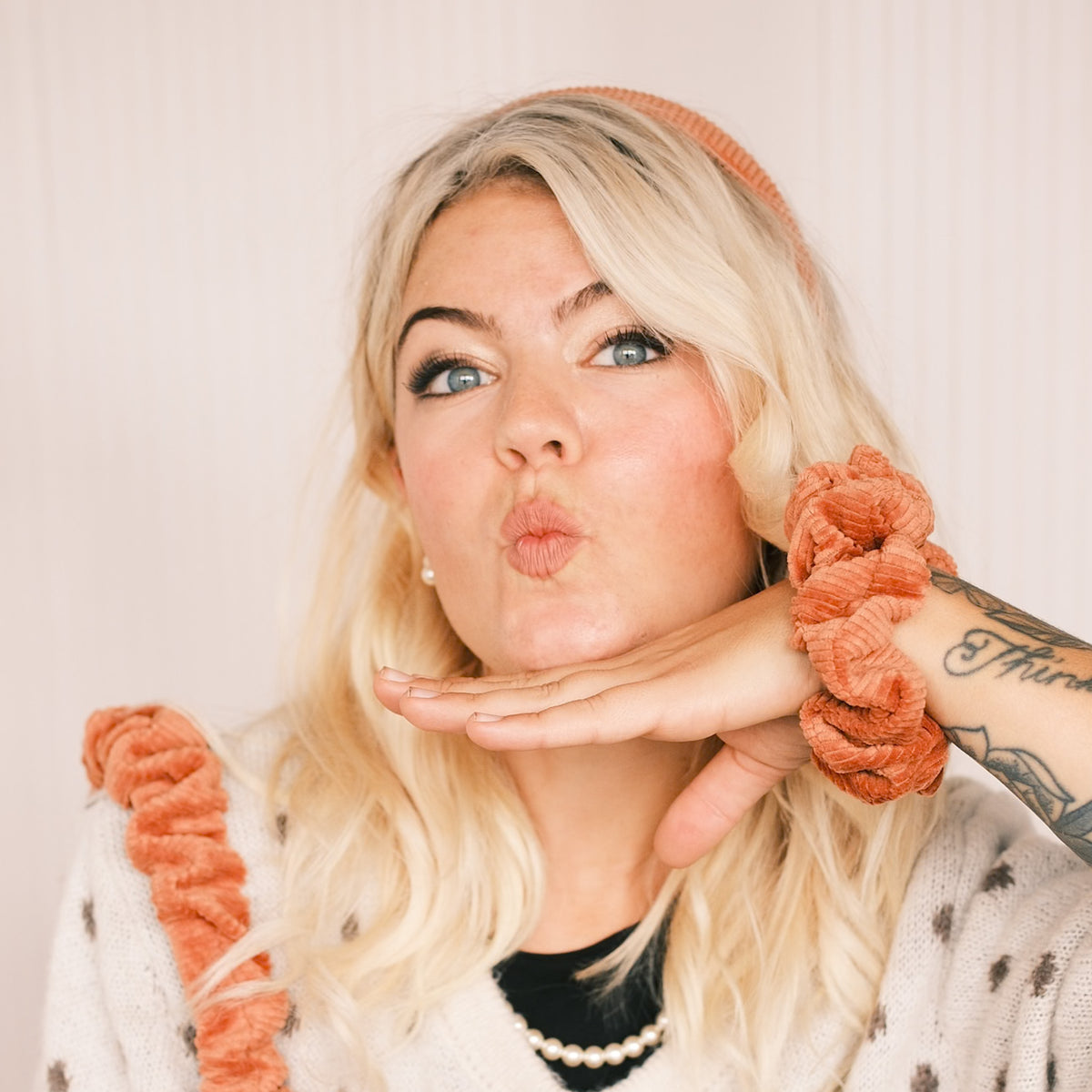 Scrunchie - Cord Orange