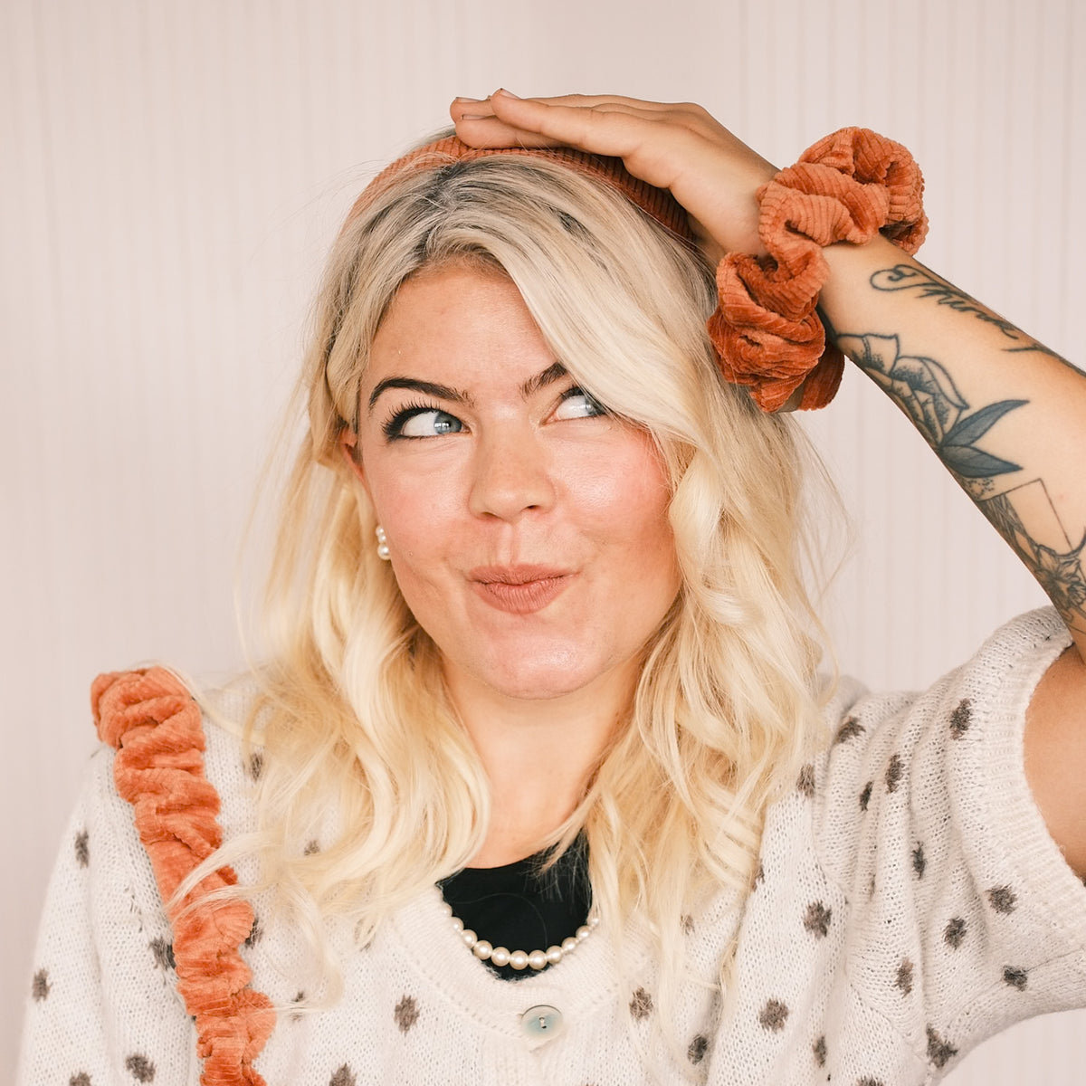 Scrunchie - Cord Orange