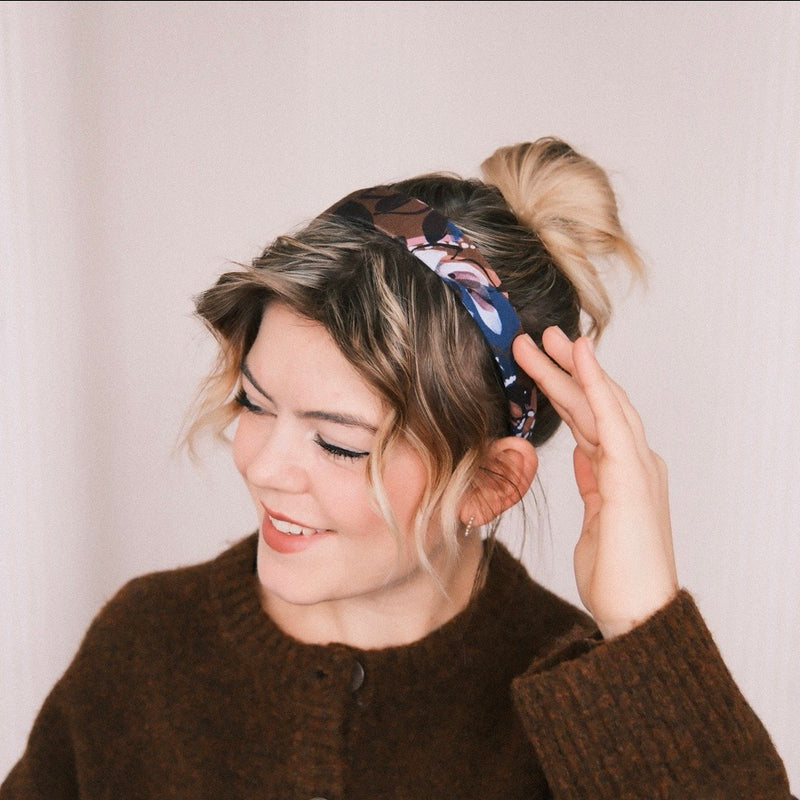 Anne - Blütenpoesie Dunkel