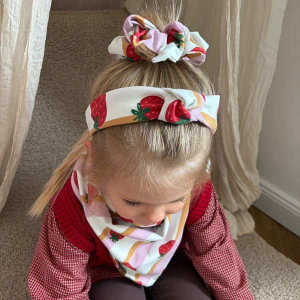 Kinder Scrunchie - Erdbeere Streifen