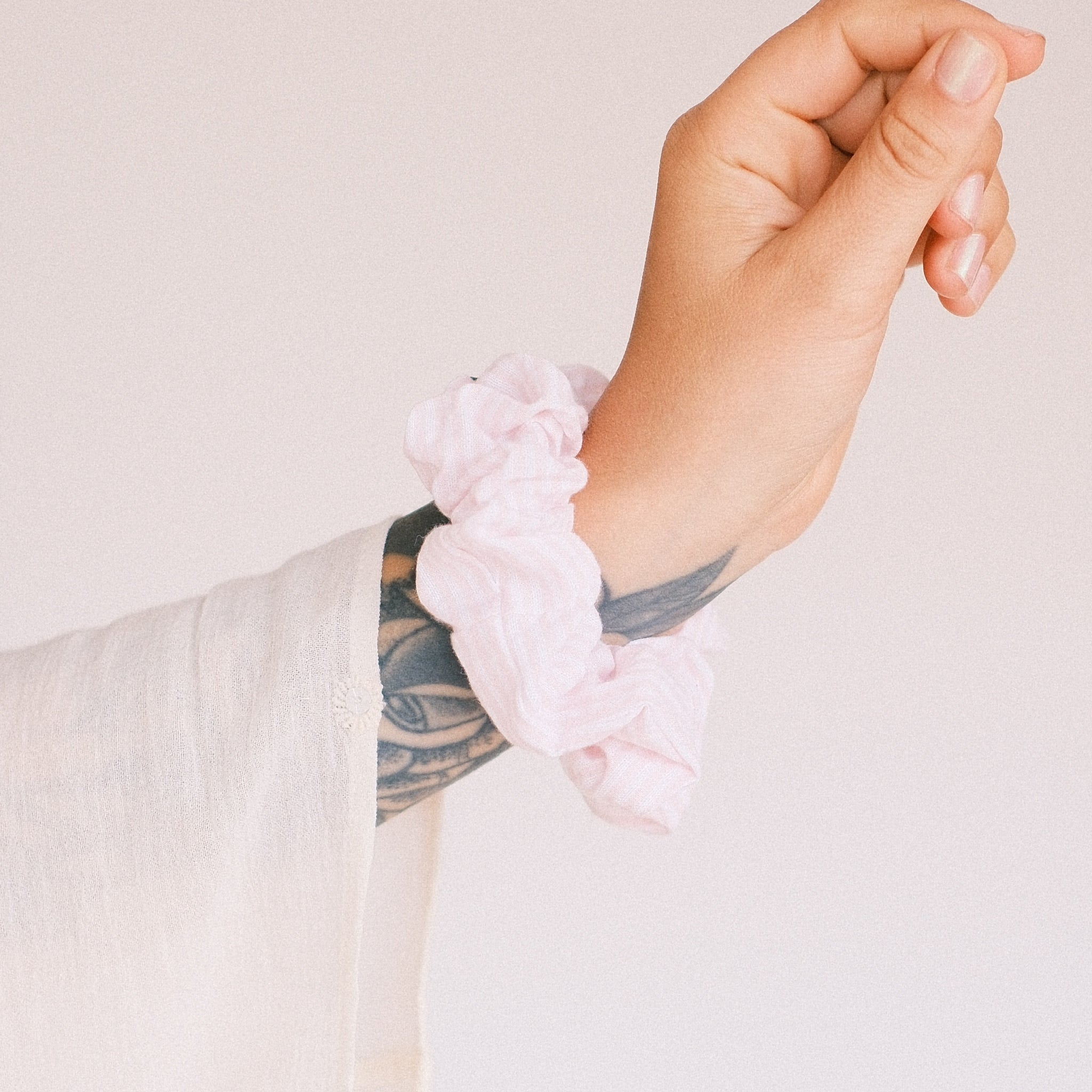 Scrunchie - gestreift rosa